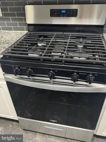 a close view of stove