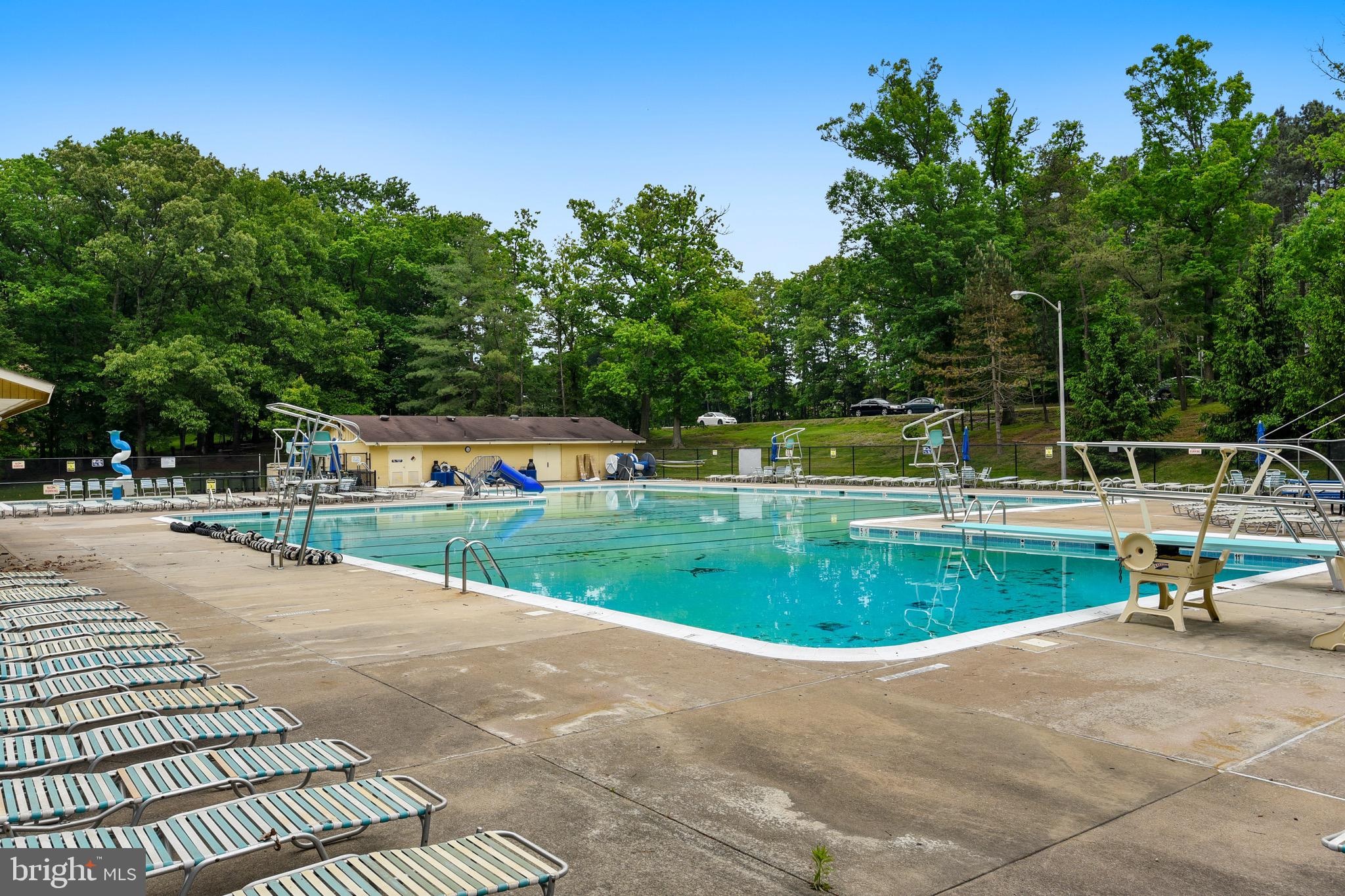 3850 Koval Lane Woodbridge, VA 22192 - Photo 46 of 61 One of five community pools