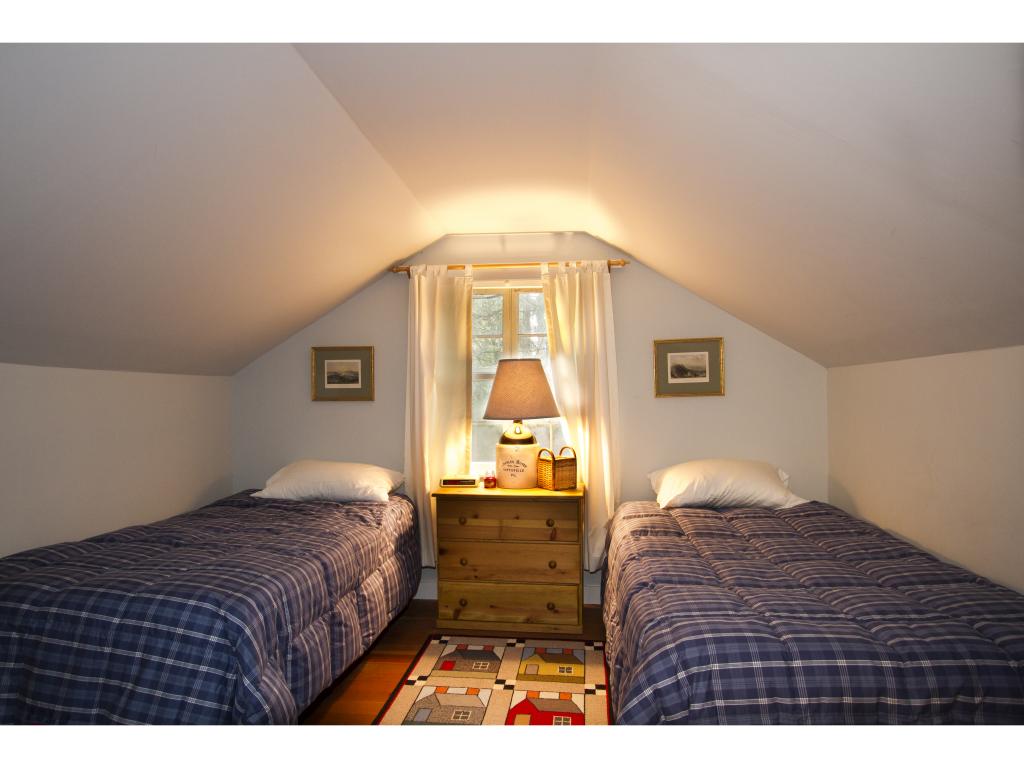 5395 Vermont Rte 100 Londonderry, VT 05148 - Photo 7 of 15