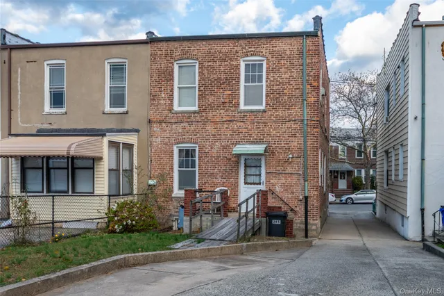$780,000 | 285 Logan Avenue | Throgs Neck
