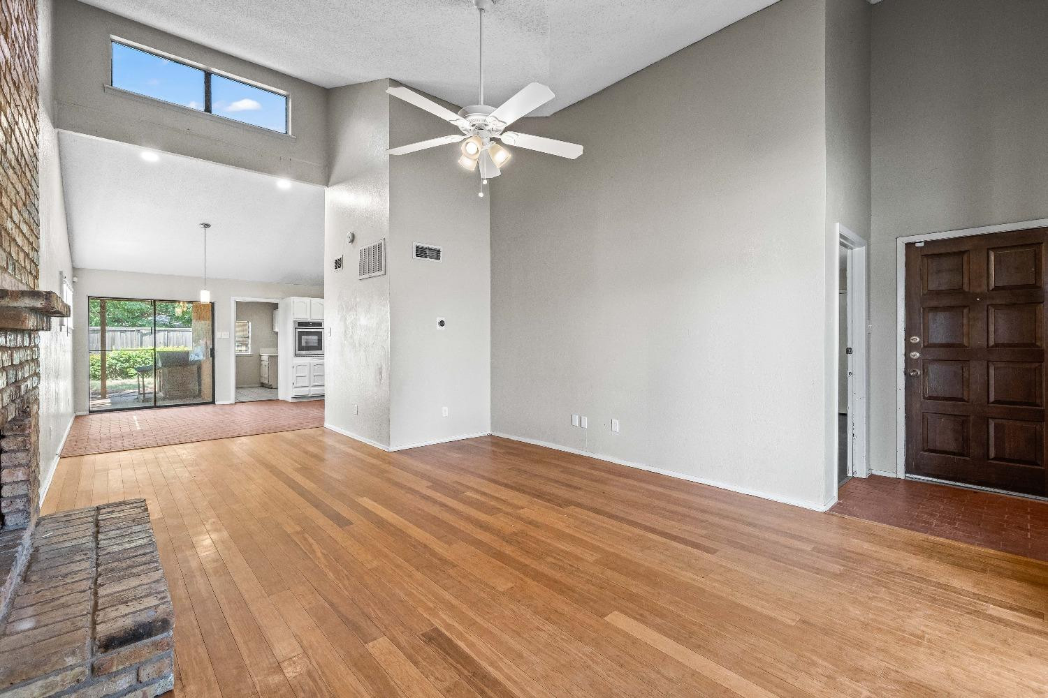 3314 78th Street Lubbock, TX 79423 - Photo 5 of 43 Photo 5