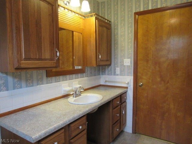 4681 Parkersburg Road Reedy, WV 25270 - Photo 19 of 29