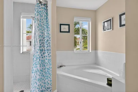 $560,000 | 14930 Southwest 104th Street, Unit 27, Miami, FL 33196