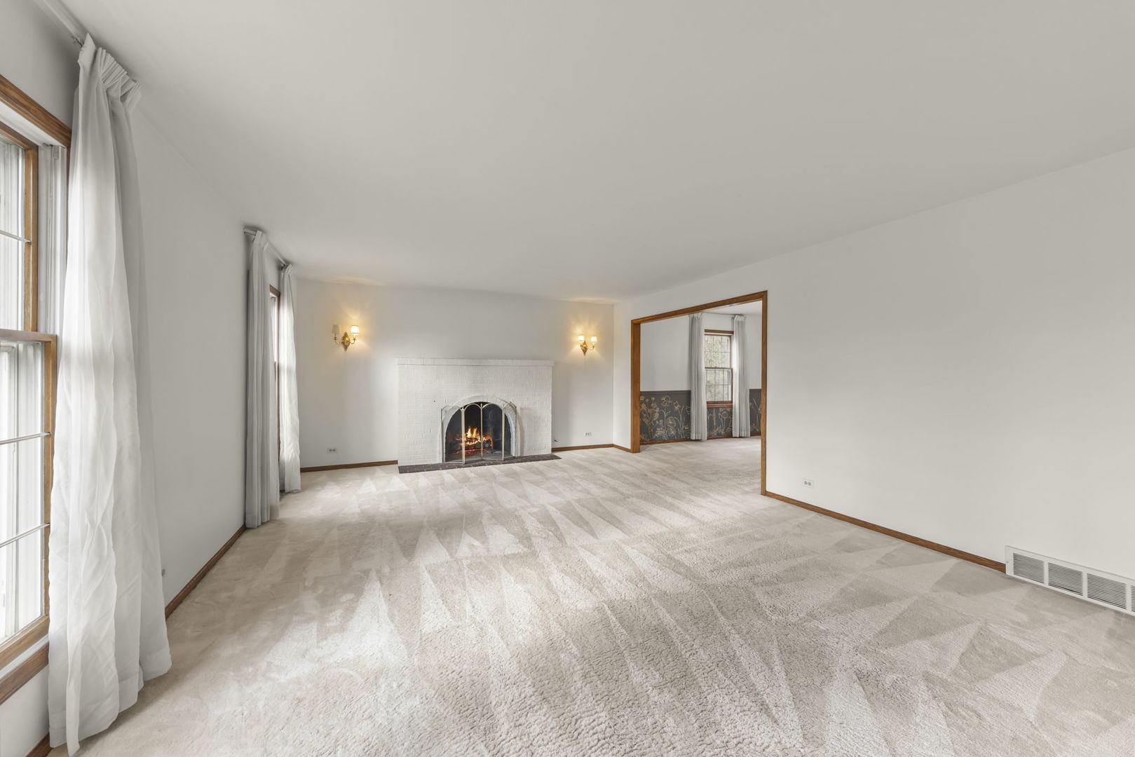 1150 Nottingham Lane Elgin, IL 60120 - Photo 13 of 33 a view of a house with a yard and garage