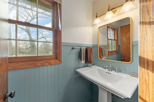 $640,000 | 1150 Nottingham Lane, Elgin, IL 60120