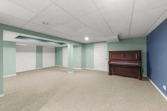 $640,000 | 1150 Nottingham Lane, Elgin, IL 60120