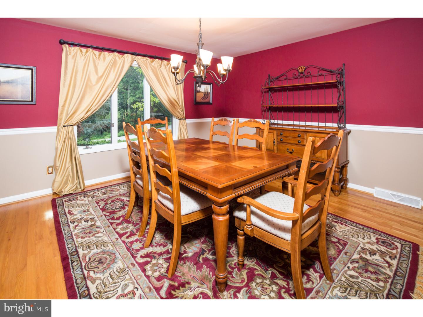 120 Horseshoe Road Newark, DE 19711 - Photo 4 of 25 Dining Room