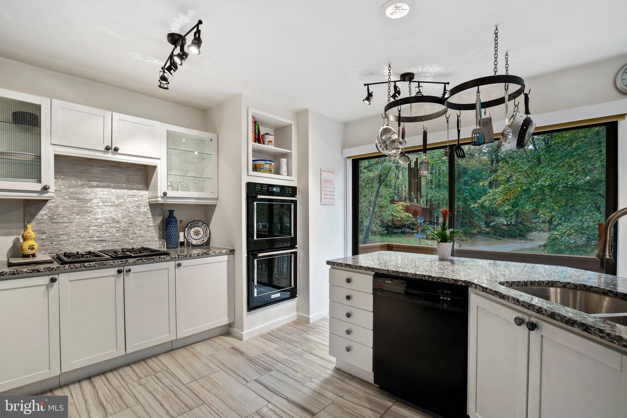 11096 Swansfield Road Columbia, MD 21044 - Photo 19 of 45 Gallery Image 19
