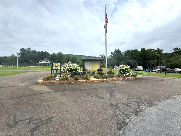 $84,900 | 503 Saddle Ridge Drive, Ennice, NC 28623