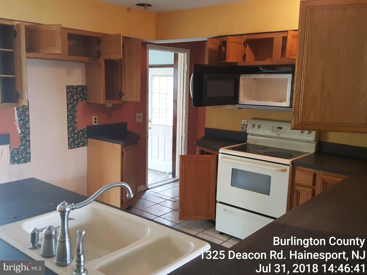1325 Deacon Road Hainesport, NJ 08036 - Photo 9 of 23 Gallery Image 9