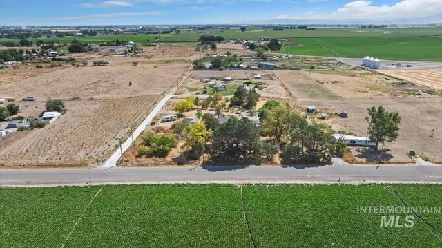 $229,000 | 63 South 600 West, Burley, ID 83318