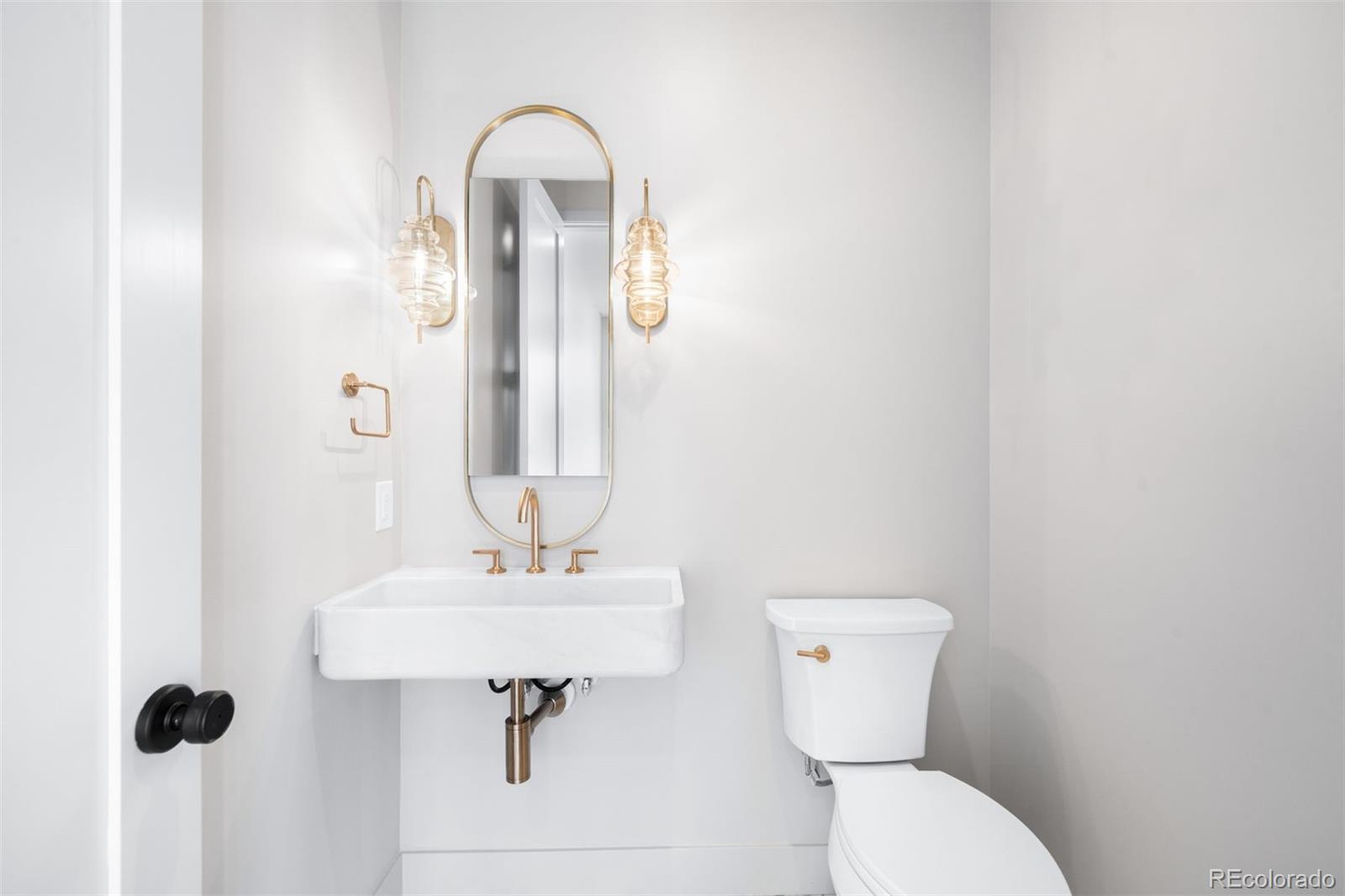 407 Madison Street Denver, CO 80206 - Photo 10 of 38