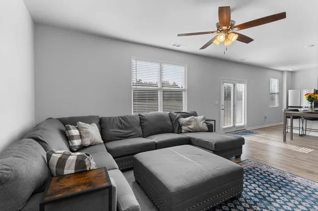 $415,000 | 9028 Copenhagen Drive, Murfreesboro, TN 37129