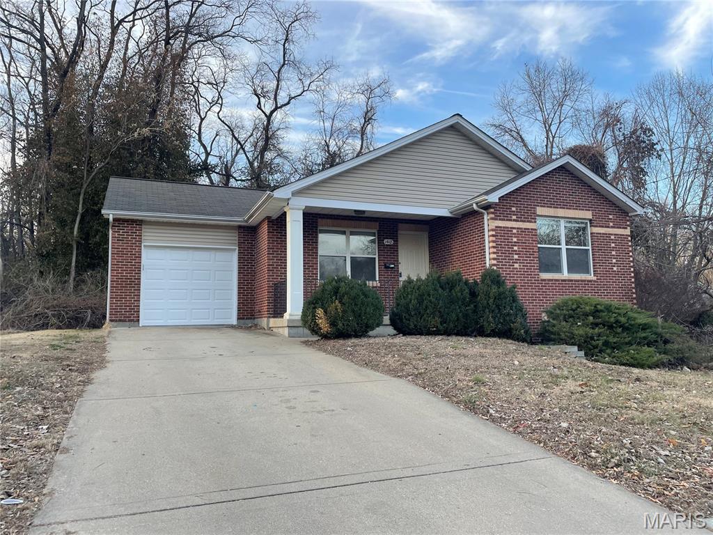 1418 Fletcher Street Alton, IL 62002 - Photo 1 of 13