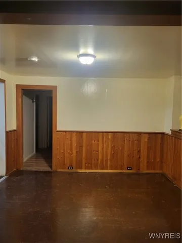 $1,200 | 267 Crestwood Avenue, Buffalo, NY 14216