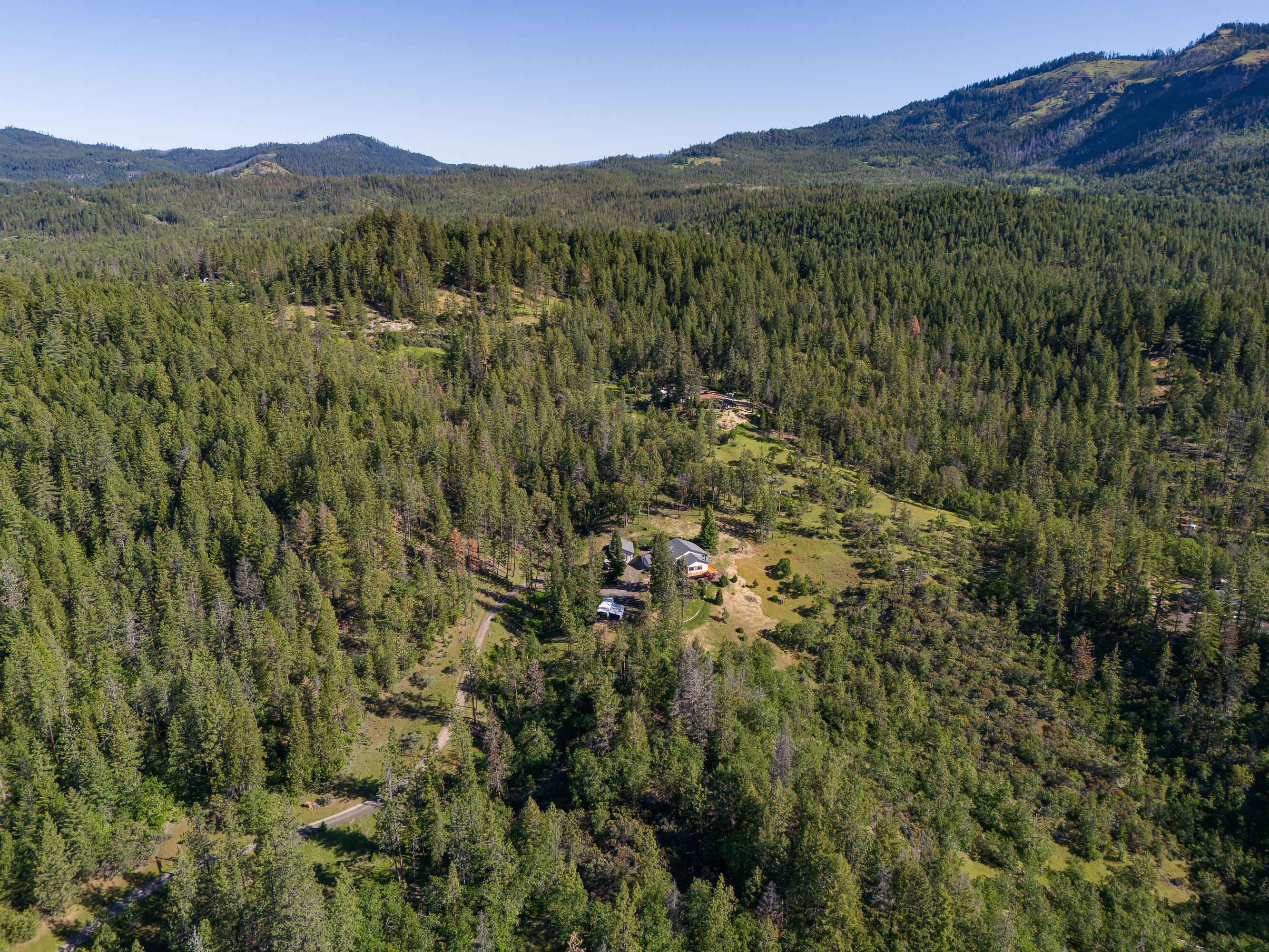 1306 Lewis Road Prospect, OR 97536 - Photo 62 of 66 17