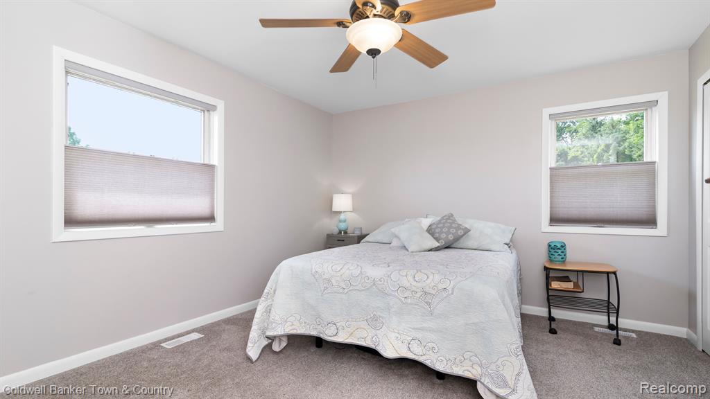 1313 Rush Lake Road Pinckney, MI 48169 - Photo 34 of 64