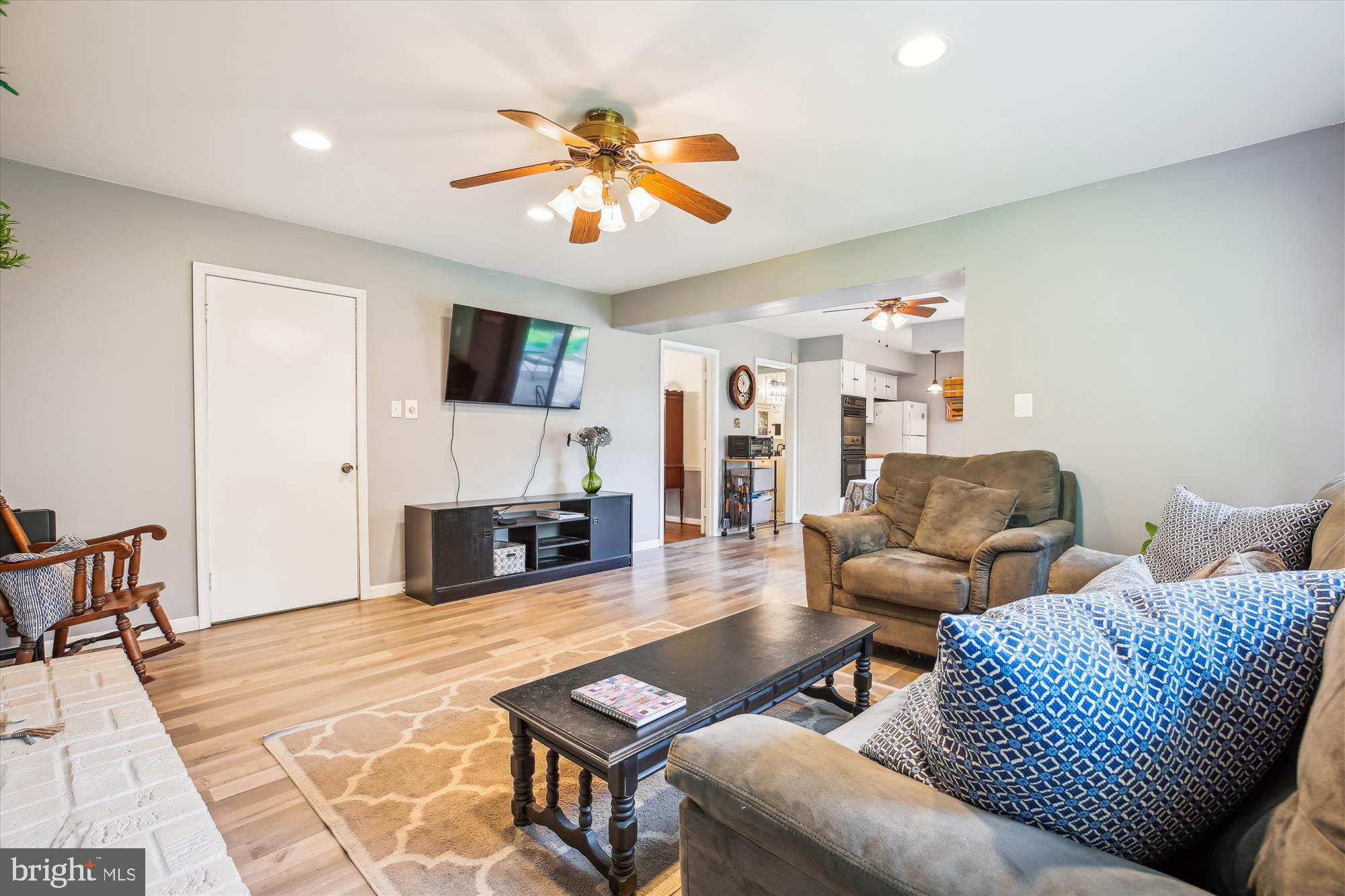 3109 Birchtree Lane Silver Spring, MD 20906 - Photo 11 of 100 Family Room