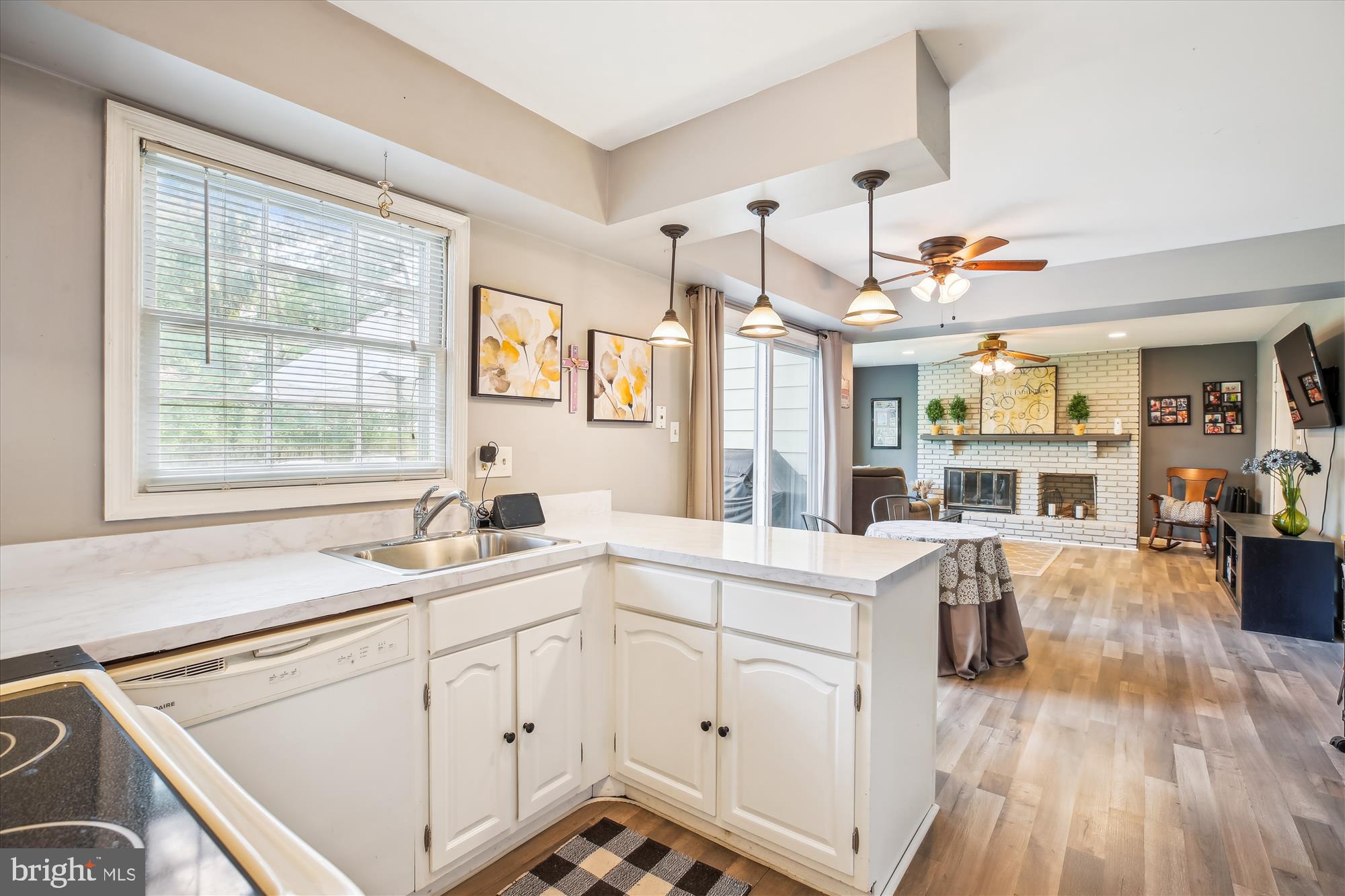 3109 Birchtree Lane Silver Spring, MD 20906 - Photo 14 of 100 Kitchen
