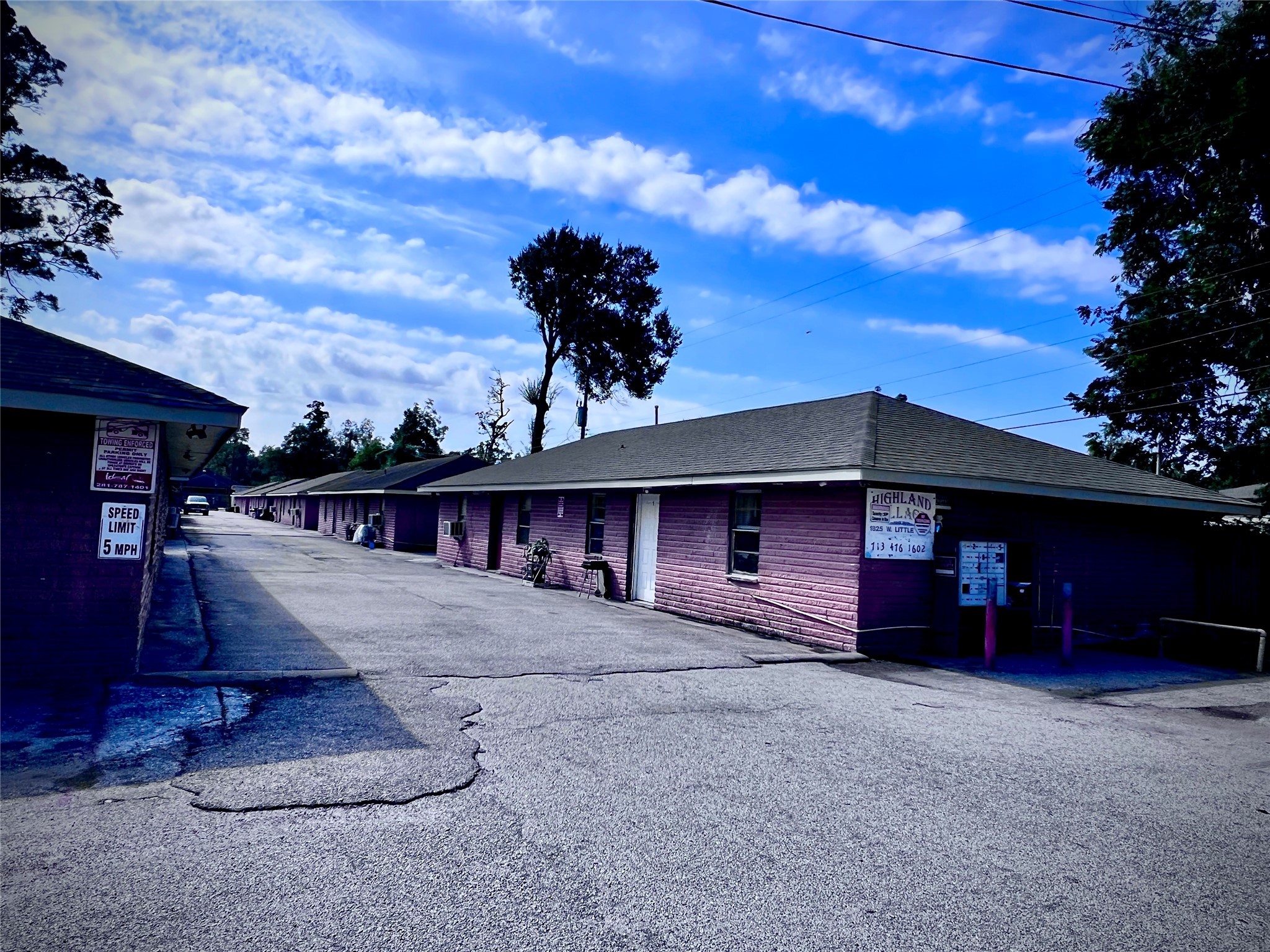 1825 West Little York Road, Unit MANY Houston, TX 77091 - Photo 2 of 36