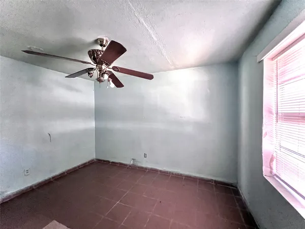 $880 | 1825 West Little York Road, Unit MANY, Houston, TX 77091