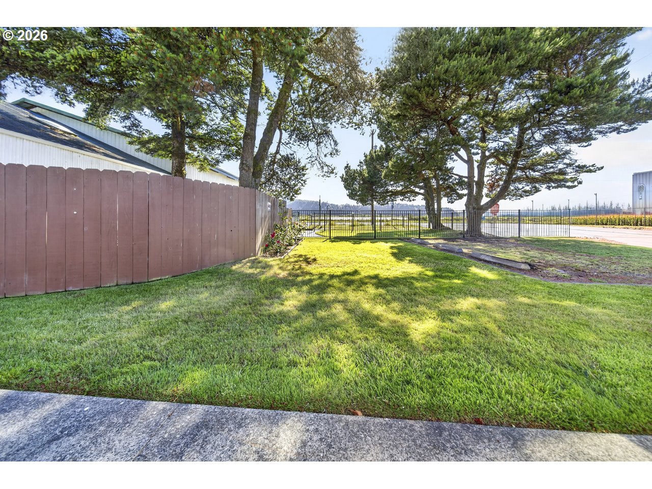160 Spring Street Gardiner, OR 97441 - Photo 11 of 29