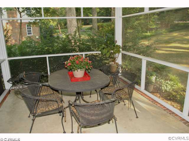 3043 Kenmore Road Richmond, VA 23225 - Photo 9 of 12 Other - Screened Porch
