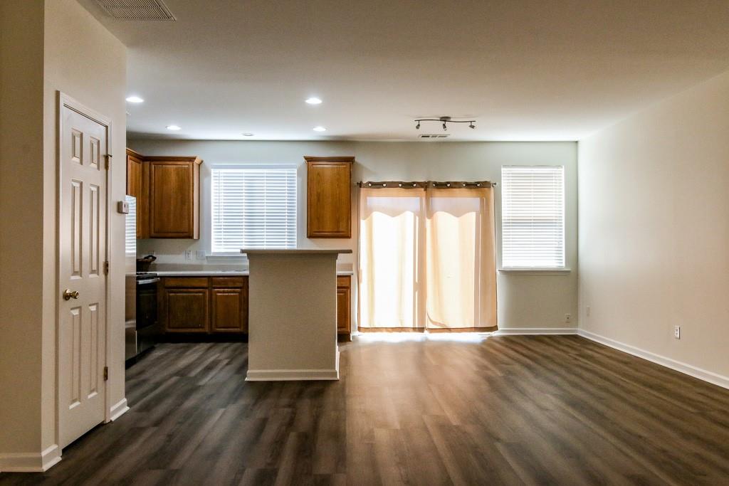 508 Rendezvous Road Acworth, GA 30102 - Photo 2 of 18