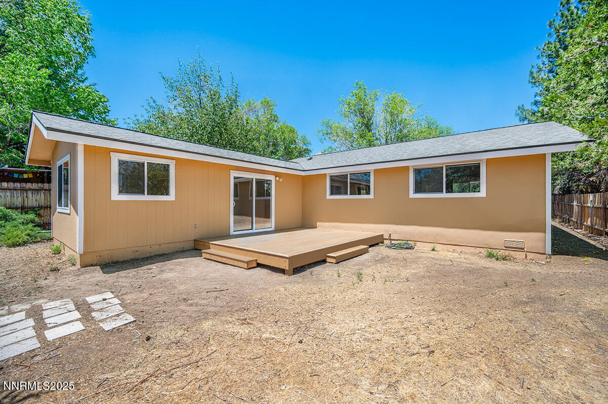 3670 Meeks Way Reno, NV 89503 - Photo 16 of 21 DSC_5570