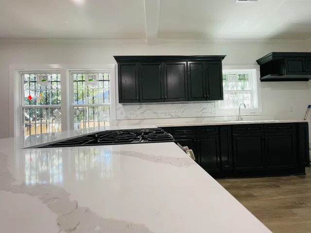 $199,500 | 657 North Holmes Street, Memphis, TN 38122