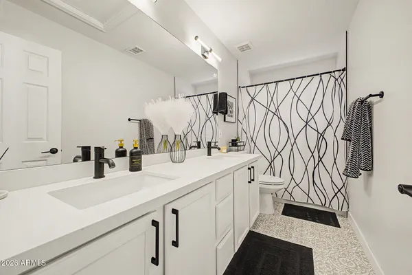 $775,000 | 1151 East Shannon Street, Gilbert, AZ 85295