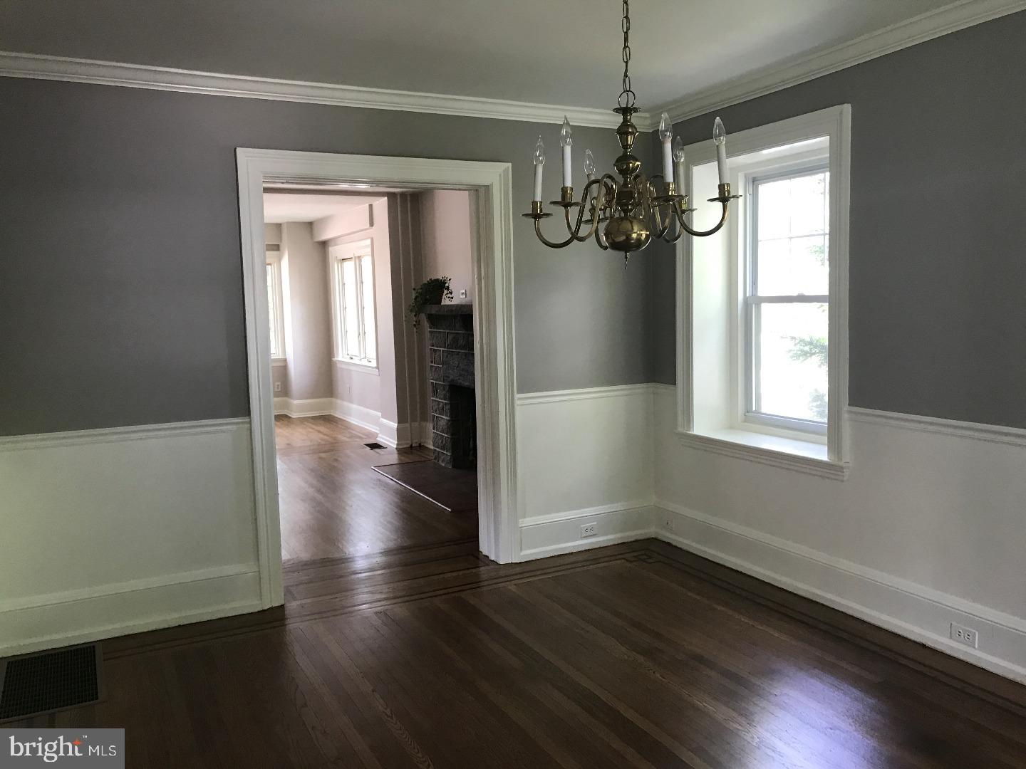 205 Lansdowne Road Havertown, PA 19083 - Photo 3 of 22