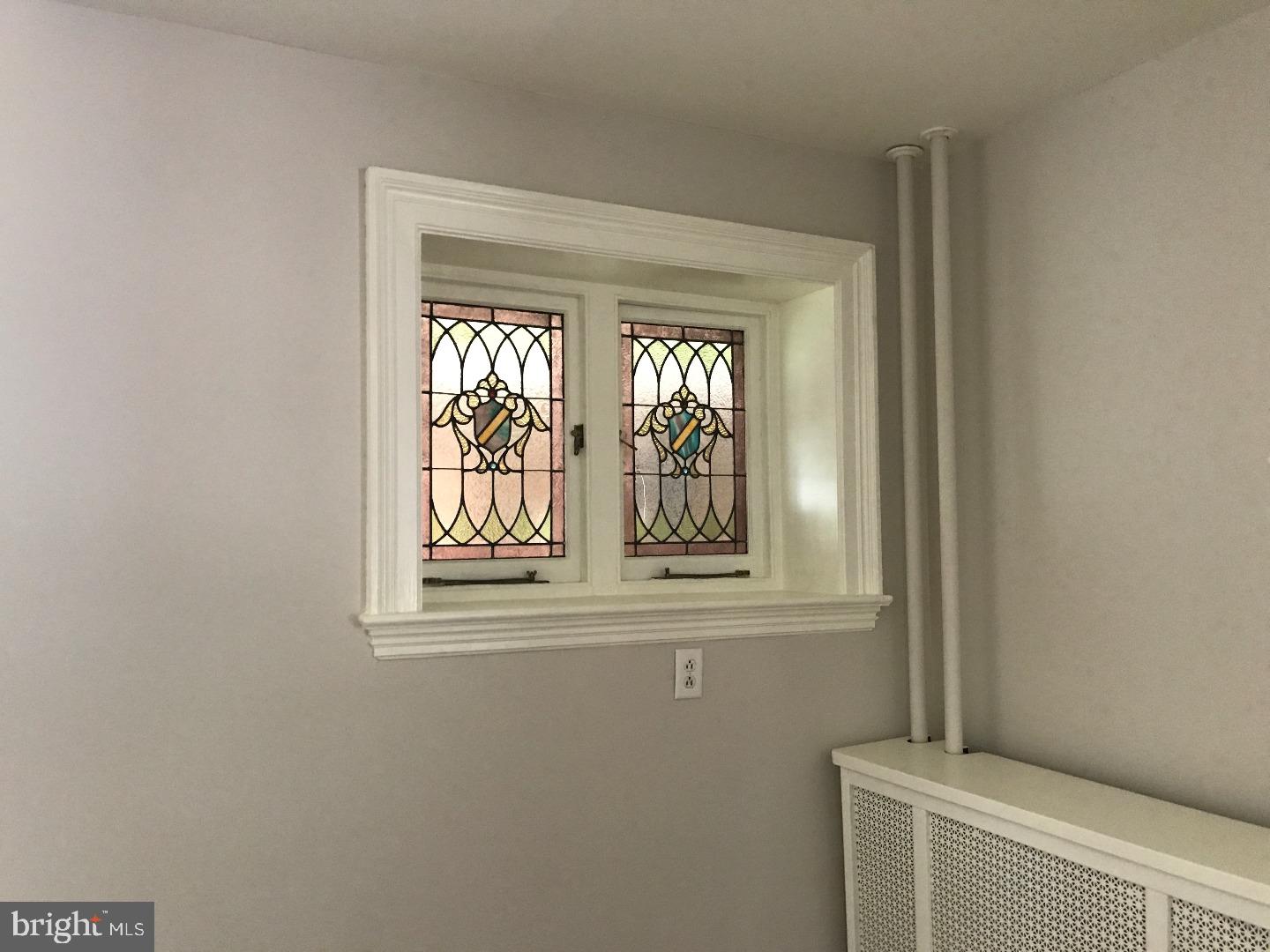 205 Lansdowne Road Havertown, PA 19083 - Photo 9 of 22