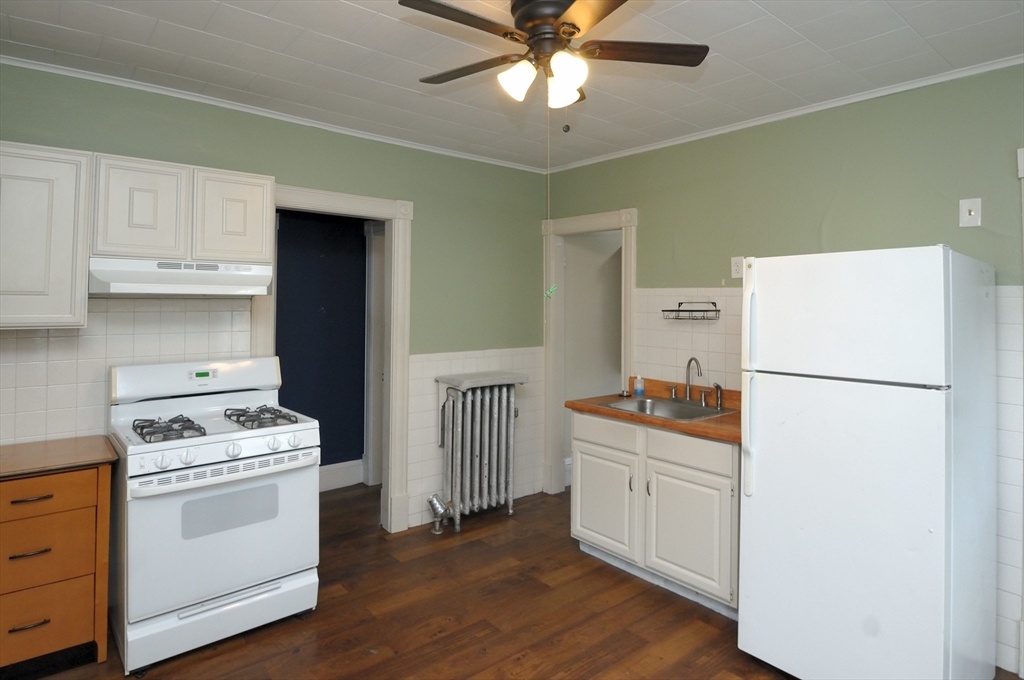 17 Beaumont Terrace Springfield, MA 01108 - Photo 14 of 40 Gallery Image 14