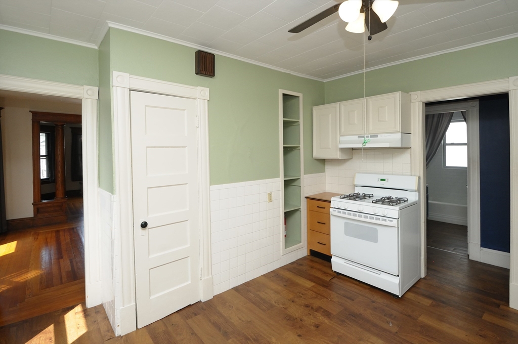 17 Beaumont Terrace Springfield, MA 01108 - Photo 15 of 40 Gallery Image 15