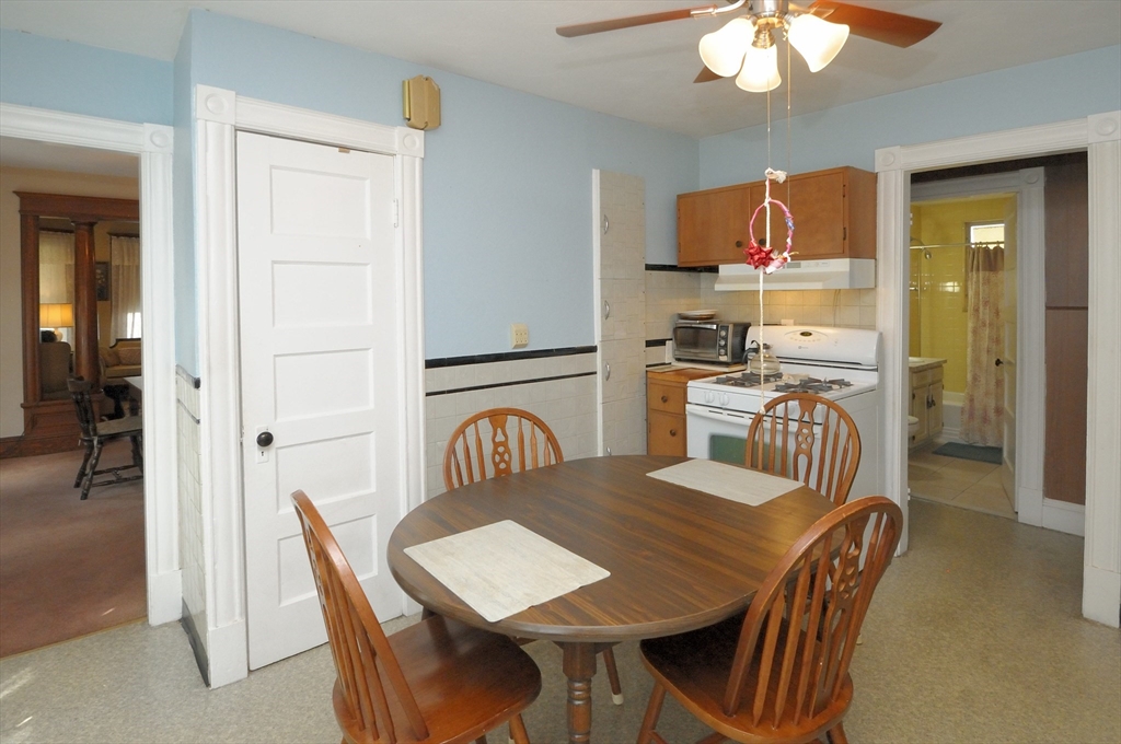 17 Beaumont Terrace Springfield, MA 01108 - Photo 8 of 40 Gallery Image 8