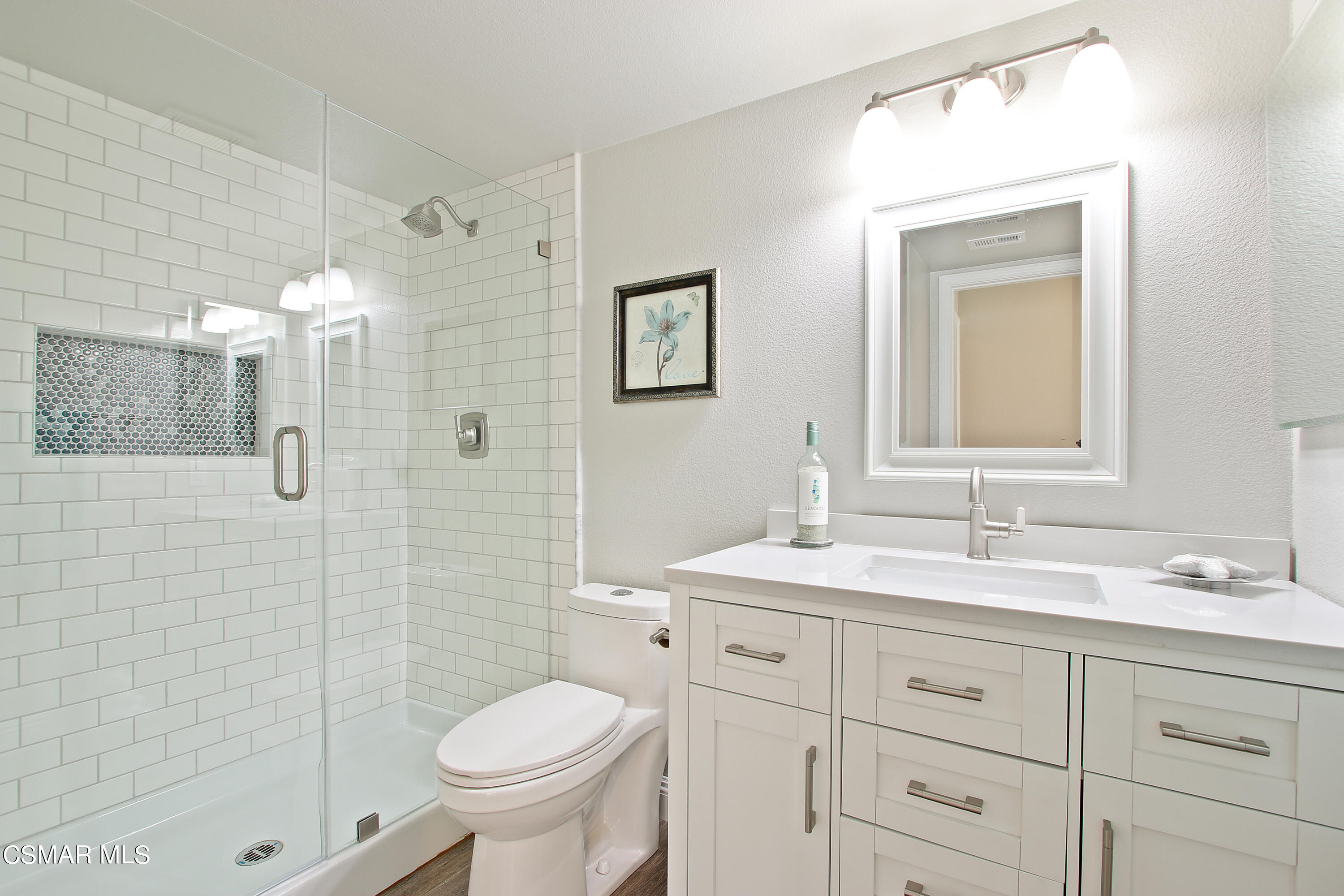 2624 Lemon Drive Simi Valley, CA 93063 - Photo 12 of 22 a bathroom with a toilet sink and shower