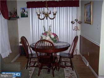 307 Stevens Avenue Sinking Spring, PA 19608 - Photo 6 of 9