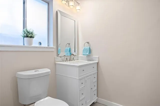 $2,600 | 8735 South Monticello Circle, Unit 6, Granbury, TX 76049