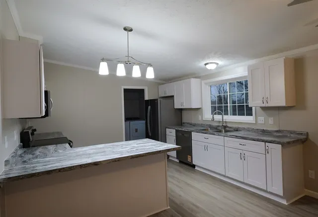 $219,900 | 2114 Cedar Avenue, Salem, IL 62881