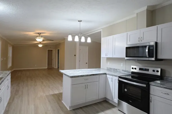 $208,900 | 2114 Cedar Avenue, Salem, IL 62881