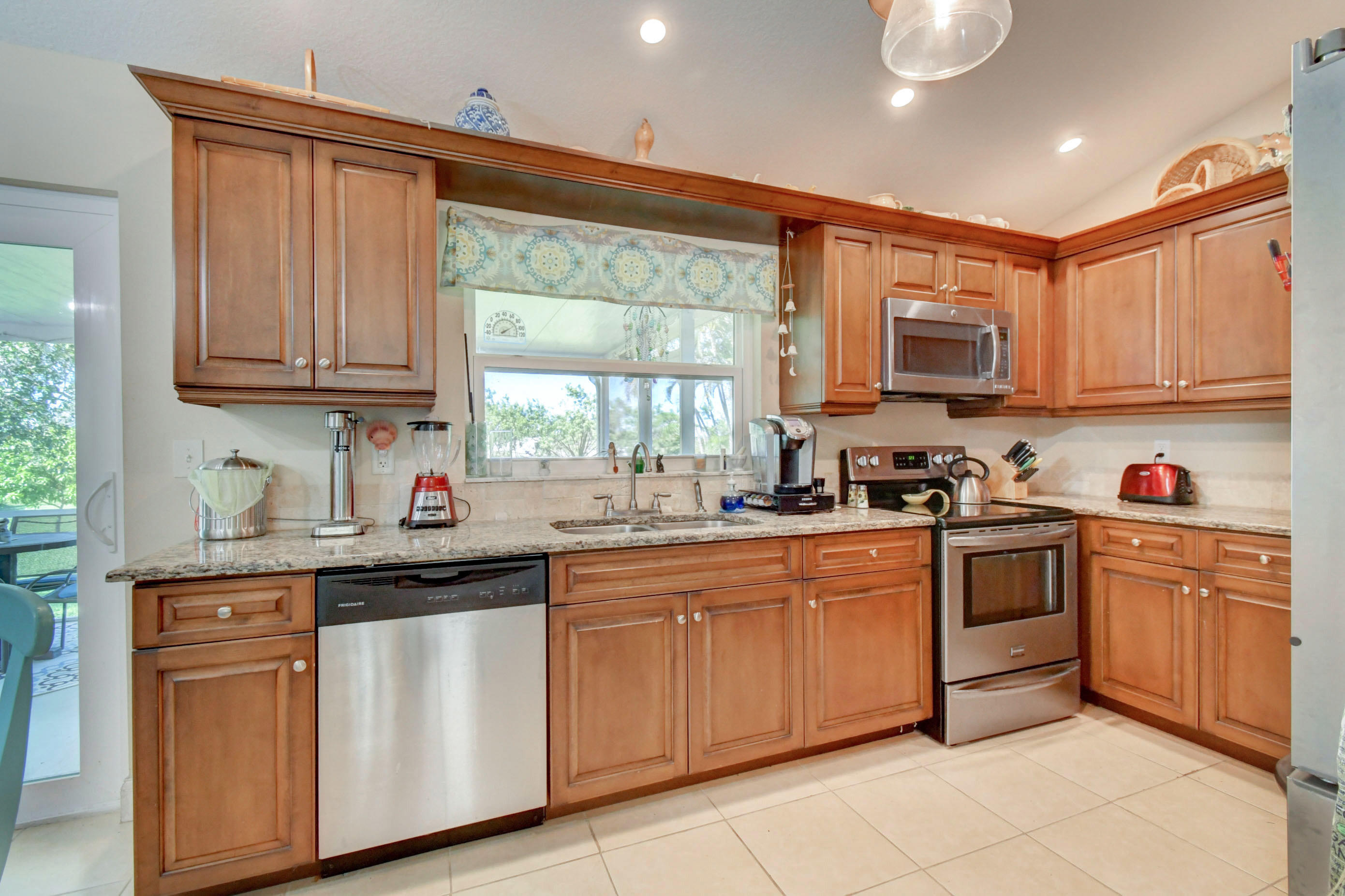 16785 93rd Road North Loxahatchee, FL 33470 - Photo 13 of 48 14_dsc_1107_08_09_10_11