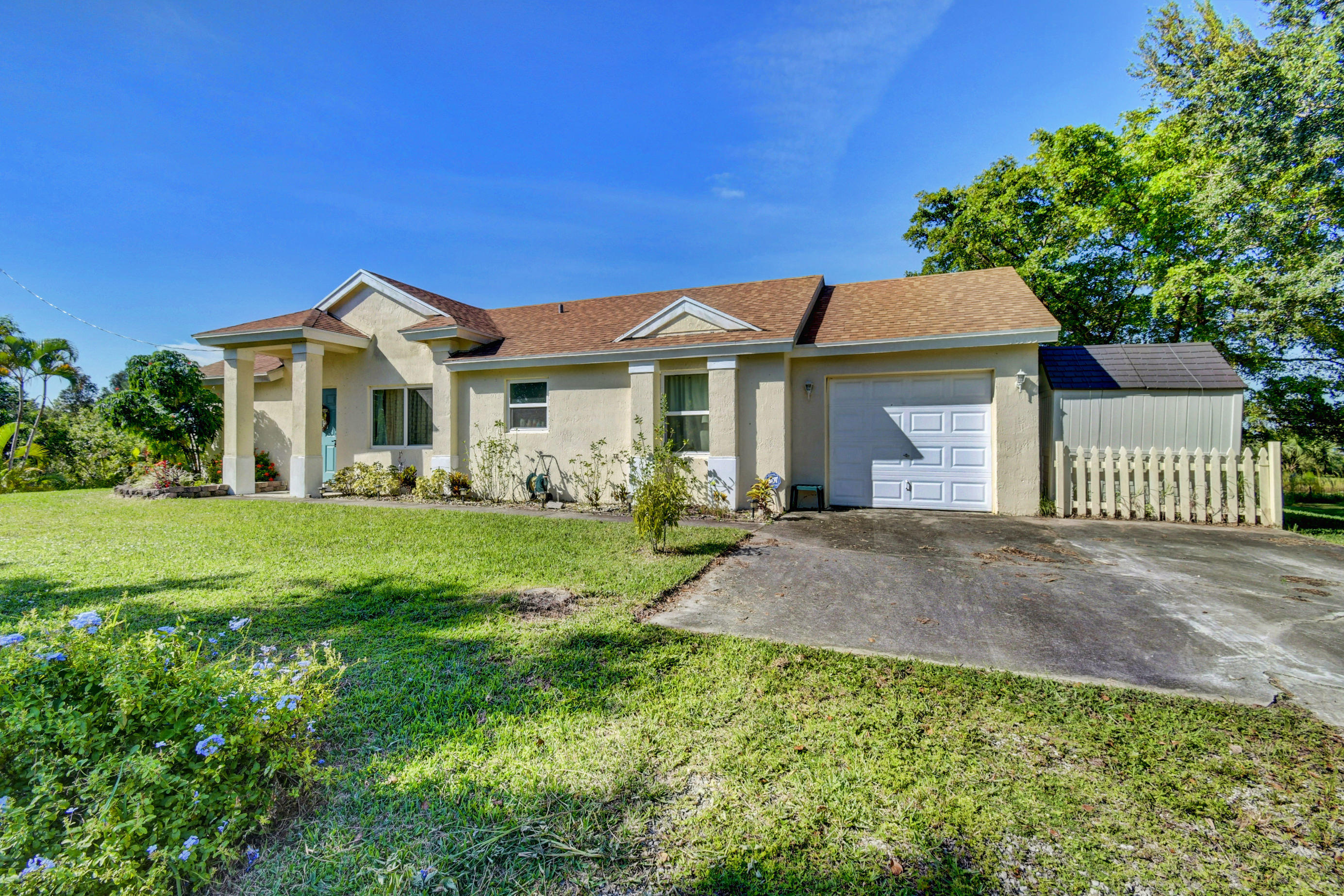 16785 93rd Road North Loxahatchee, FL 33470 - Photo 2 of 48 02_dsc_1262_3_4_5_6