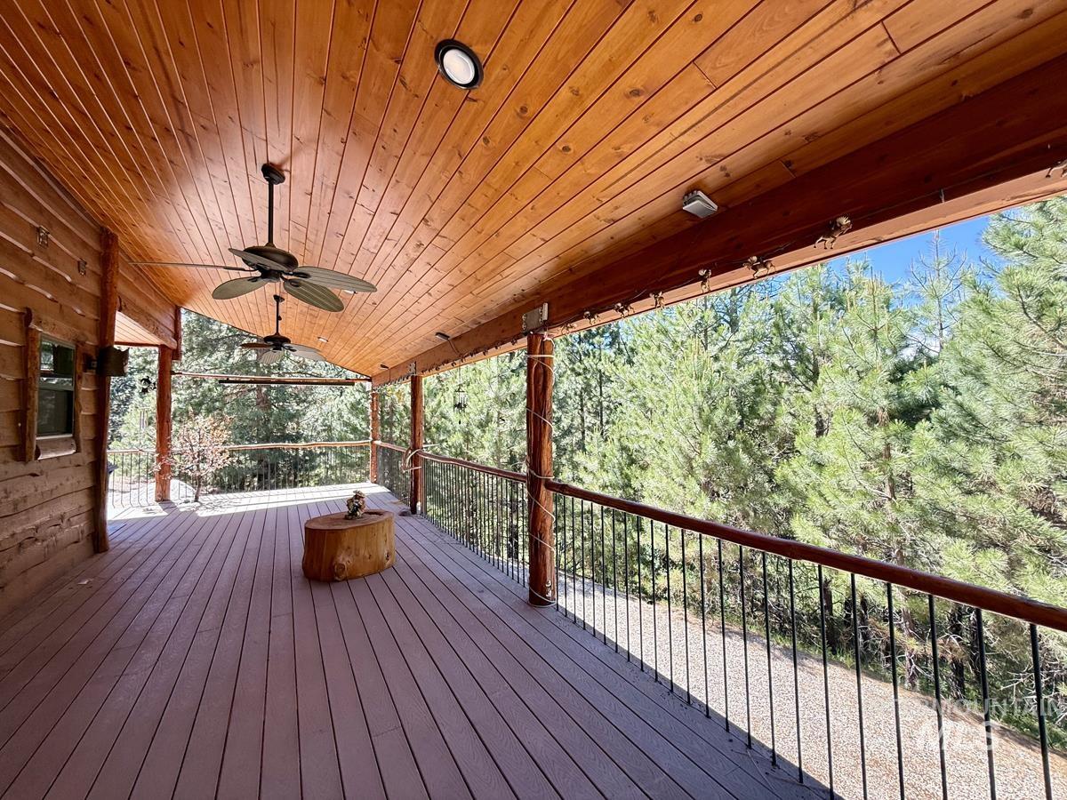 515 Cabarton Road Cascade, ID 83611 - Photo 38 of 42 Natural Light Living Room