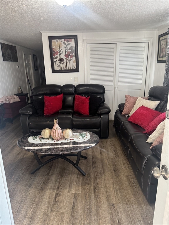 186 Fountain Street Fall River, MA 02721 - Photo 6 of 30 Gallery Image 6