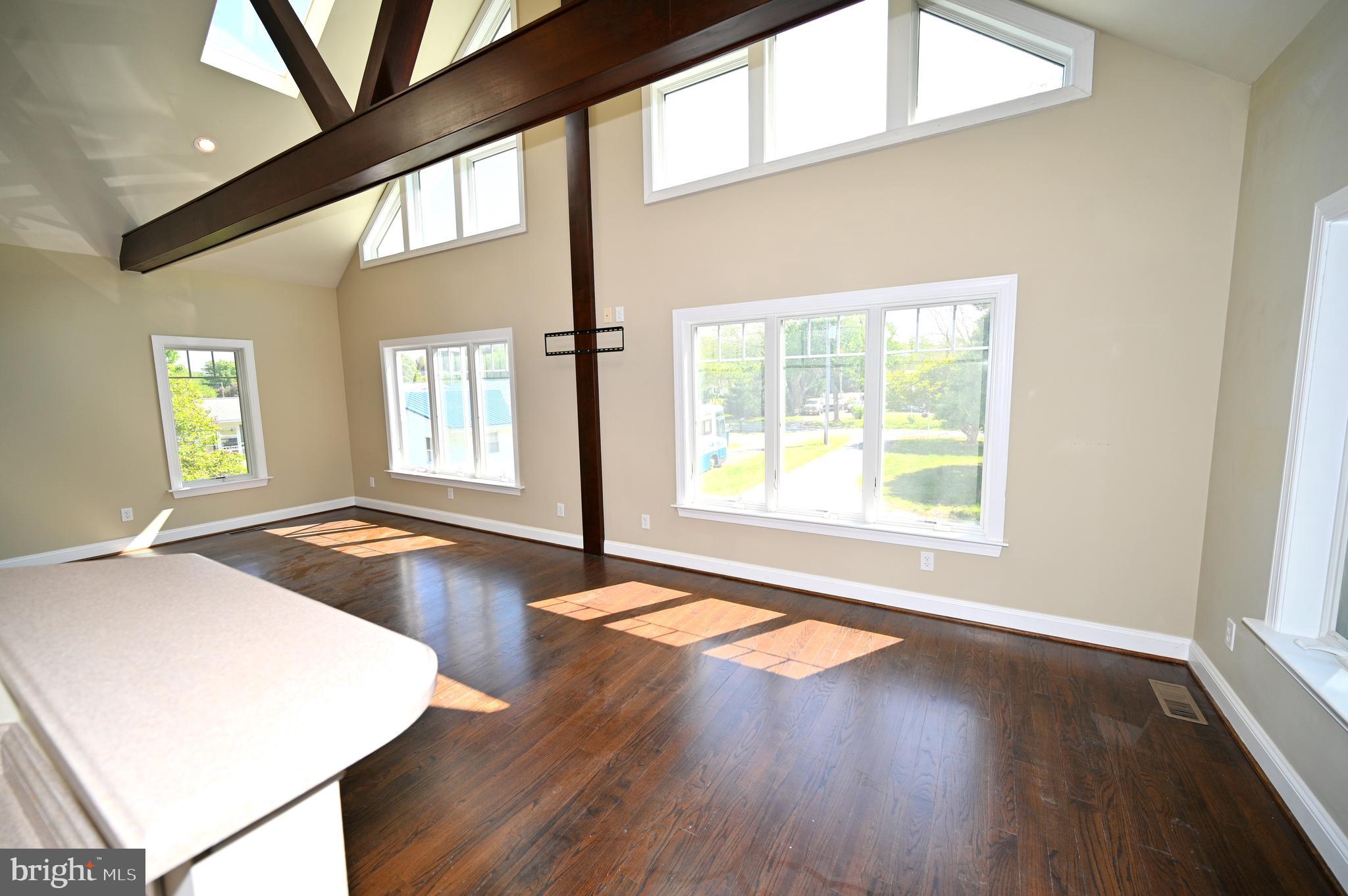 37406 River Springs Road Avenue, MD 20609 - Photo 53 of 83 Cathedral living room