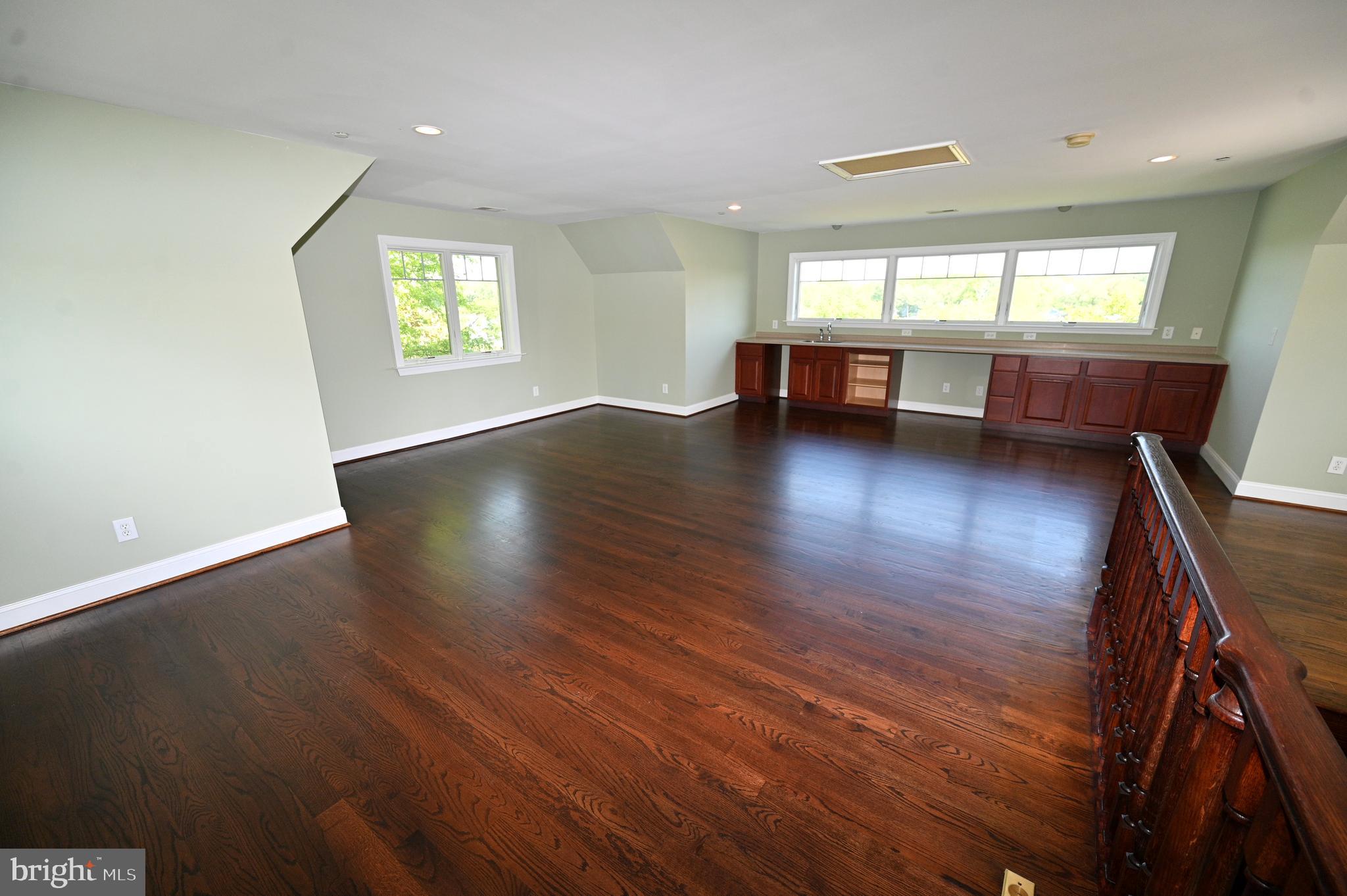 37406 River Springs Road Avenue, MD 20609 - Photo 60 of 83 Top floor