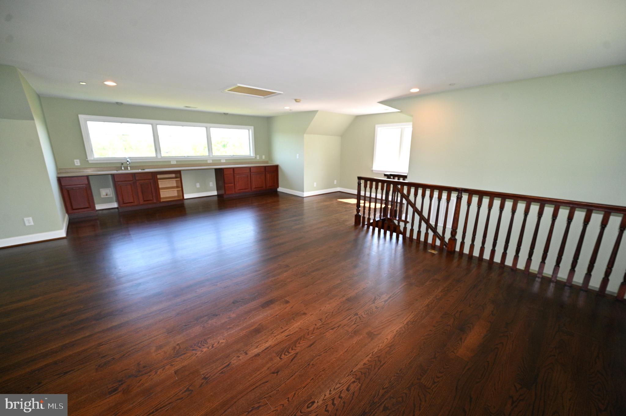 37406 River Springs Road Avenue, MD 20609 - Photo 61 of 83 Top floor
