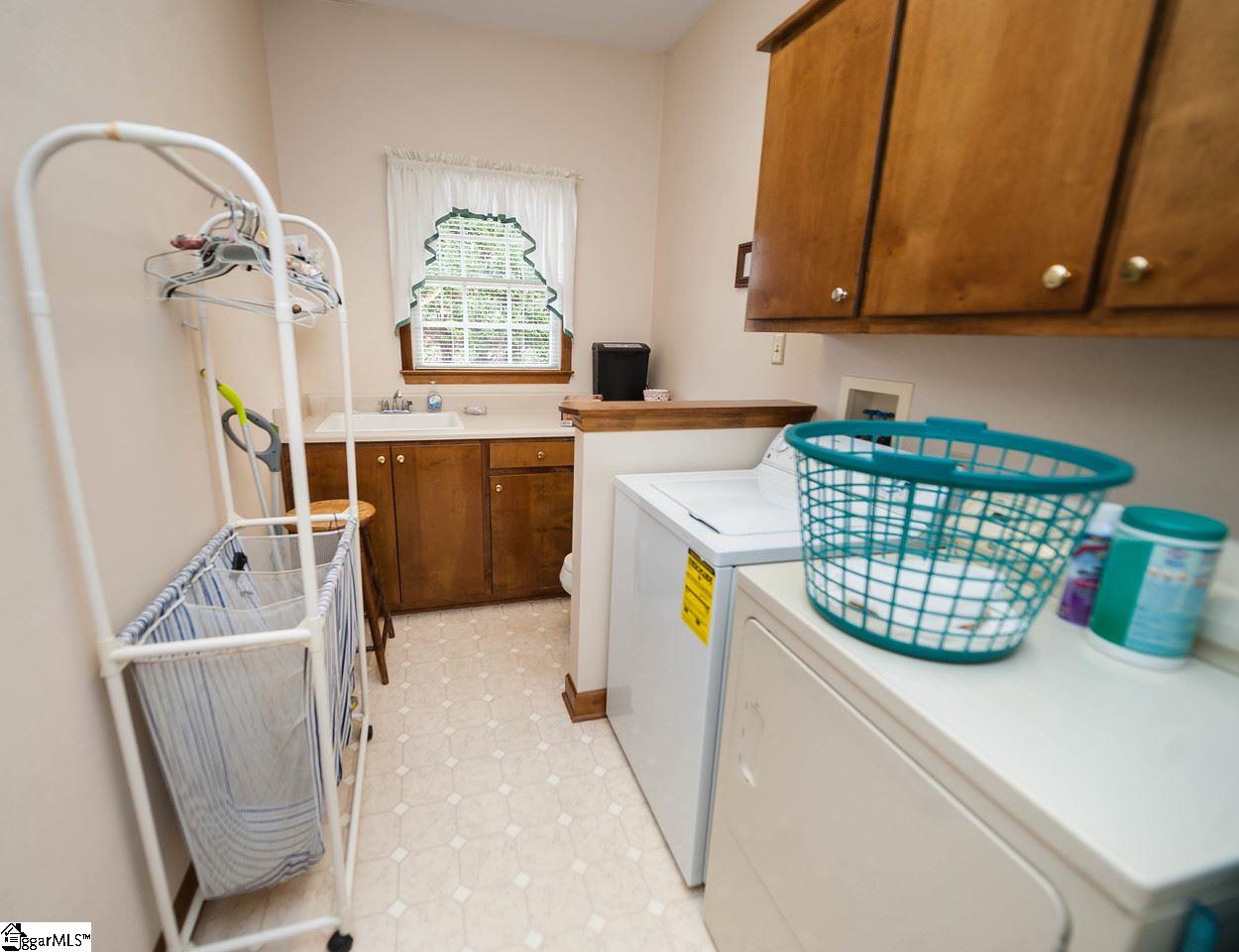 211 Farm Lake Road Boiling Springs, SC 29316 - Photo 17 of 36 Gallery Image 17