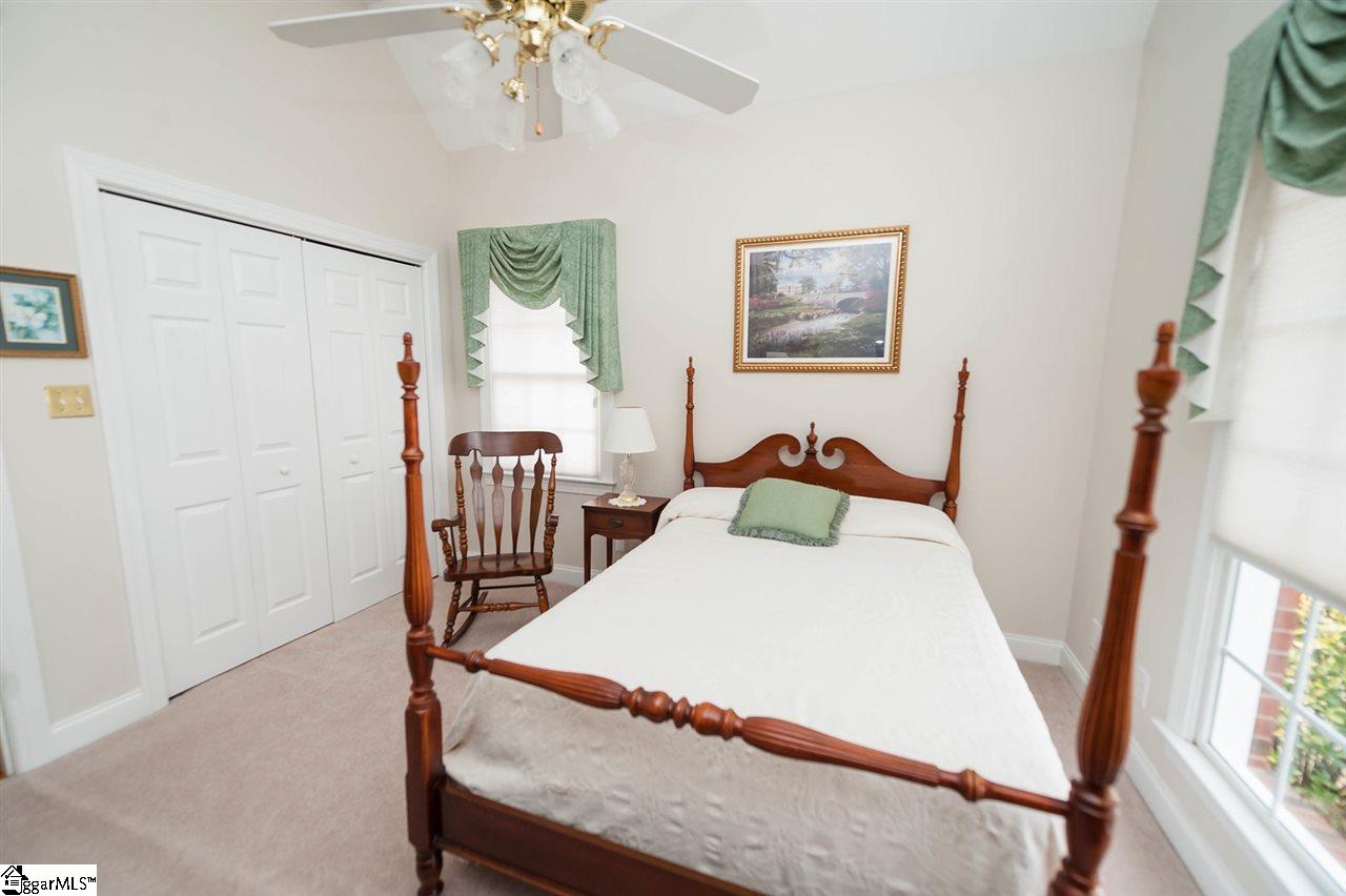 211 Farm Lake Road Boiling Springs, SC 29316 - Photo 23 of 36 Gallery Image 23